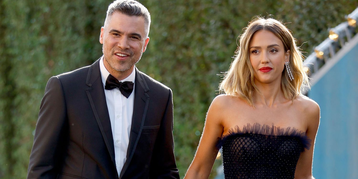 Inside the Timeline of Jessica Alba and Cash Warren's Divorce