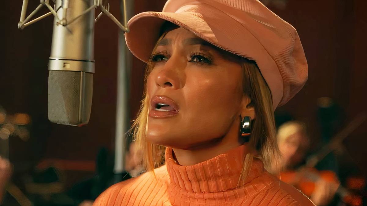 Marry Me Starring Jennifer Lopez & Owen Wilson Hits Streaming Gold!