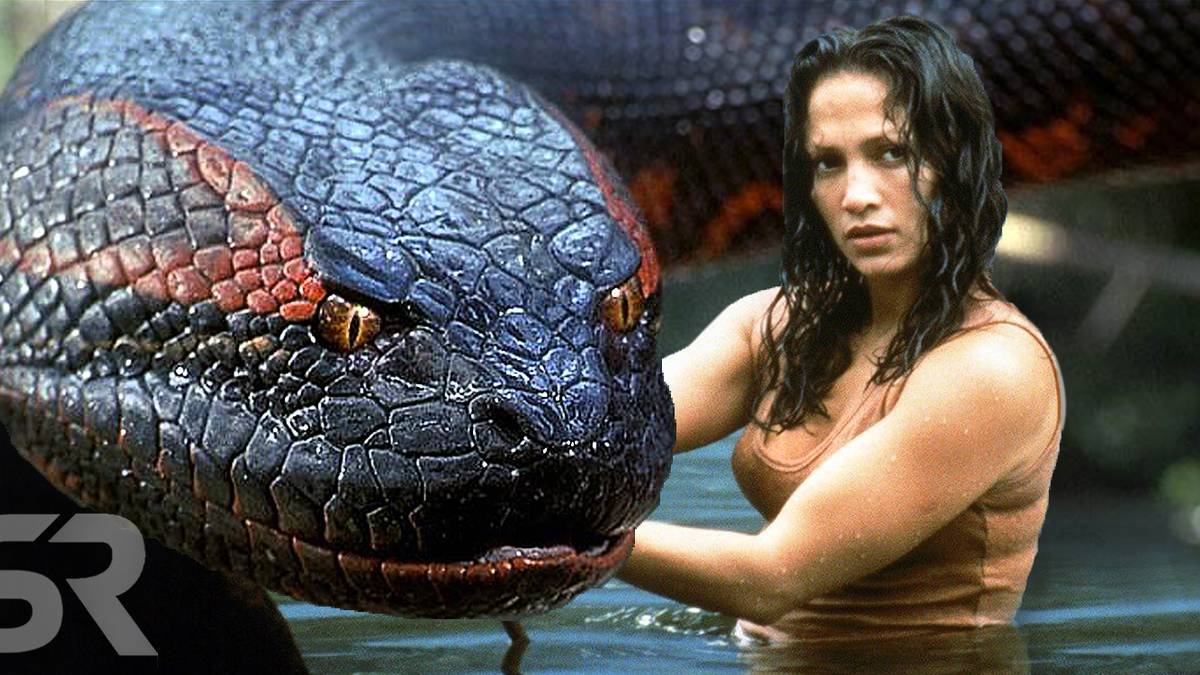 The terrifying moment Jennifer Lopez faced an animatronic snake