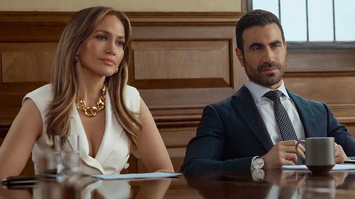 Review: Jennifer Lopez Shines in Nostalgic Netflix Rom-Com