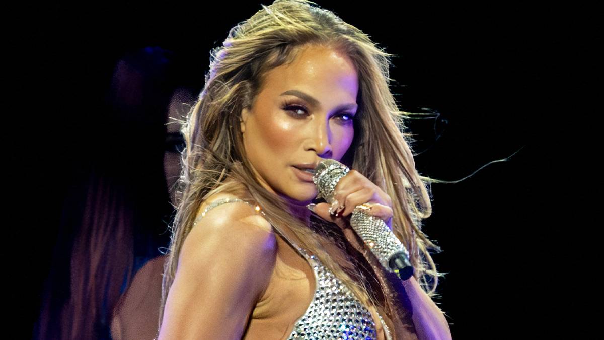 Jennifer Lopez's Ticket Sales Plummet After Record Label Drama