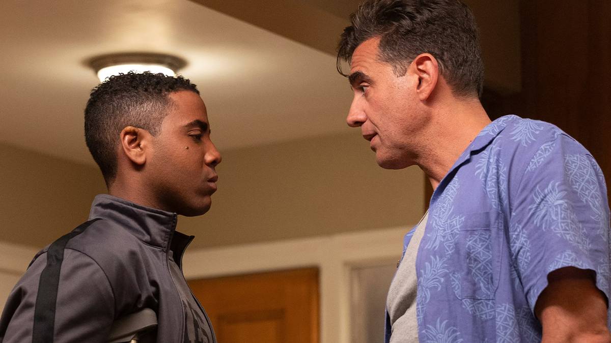 Don Cheadle's Fierce New Role as a Wrestling Coach in 'Unstoppable'