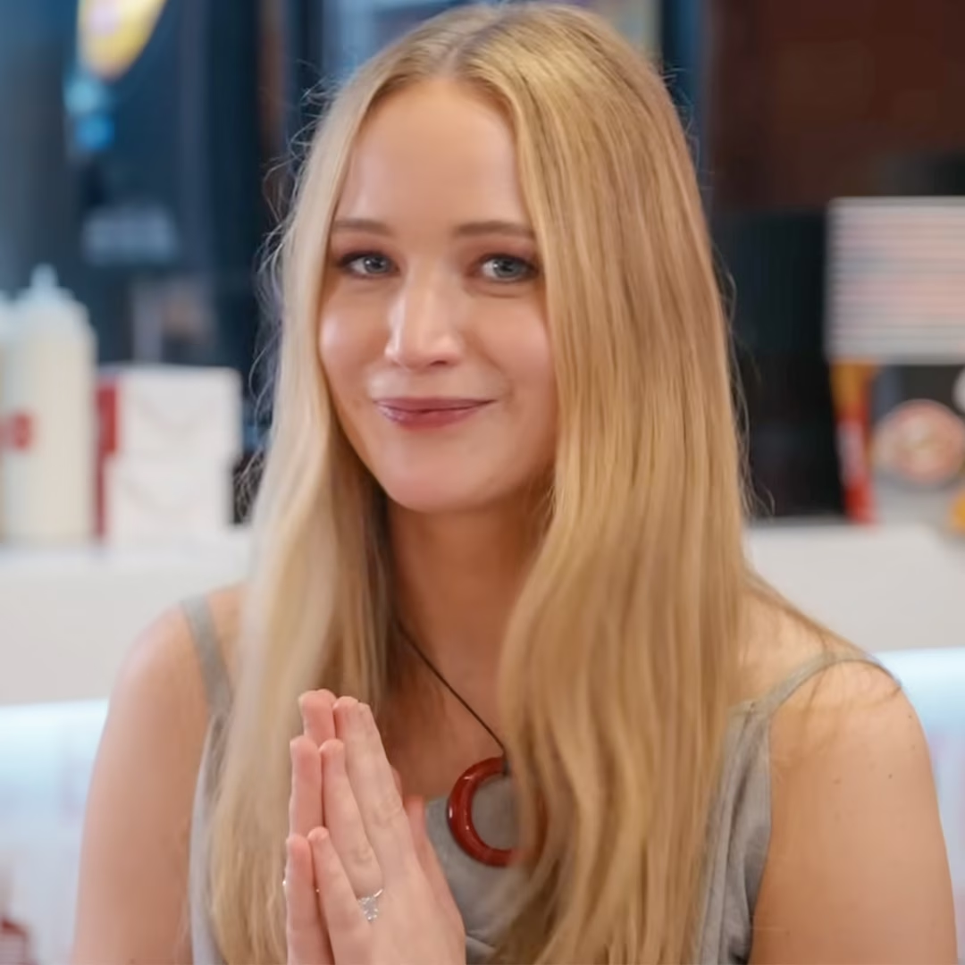 Jennifer Lawrence Accidentally Forgets Her Host’s Name During Hilarious ‘Chicken Shop Date’ — and the Reaction Is Viral Gold