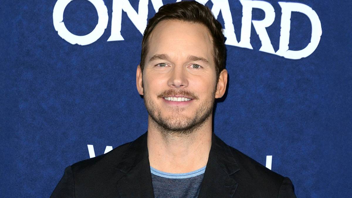 Why Passengers Is Suddenly Dominated Streaming Charts Years After Its Release