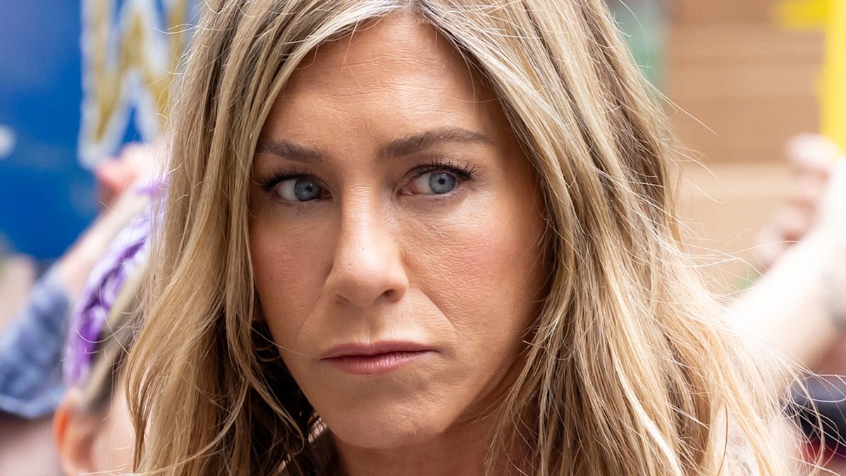 Jennifer Aniston Speaks Out on Her 'Terrifying' Home Invasion Experience!