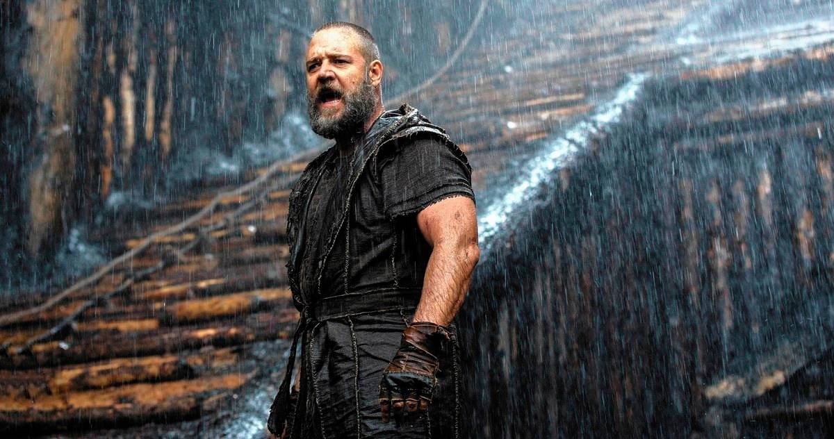 Inside the Massive Set Built for Emma Watson and Russell Crowe’s New Film