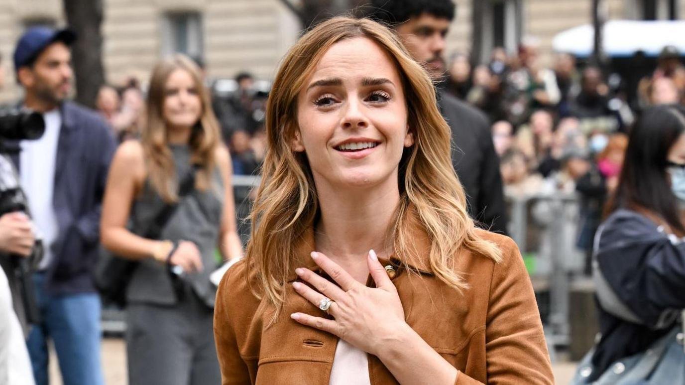 Emma Watson's Body Double Shares Private 'Harry Potter' Set Photos