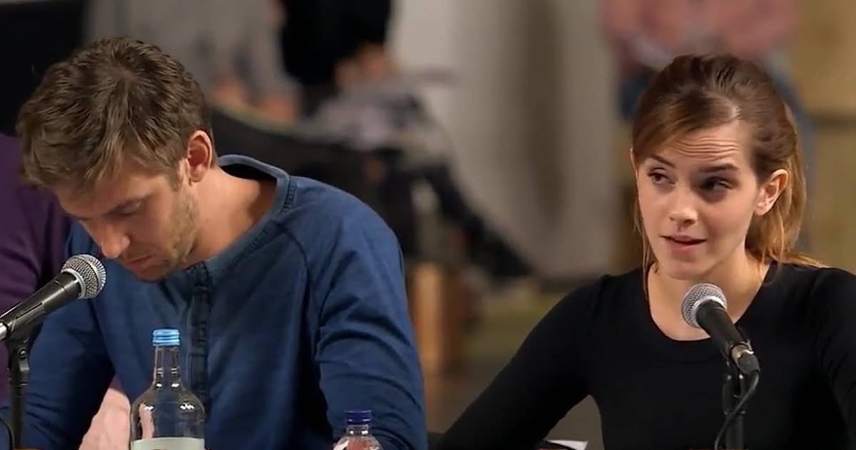 A Tale as Old as Time! See the Emotional First Look at Emma Watson and Dan Stevens’ ‘Beauty and the Beast’ Table Read