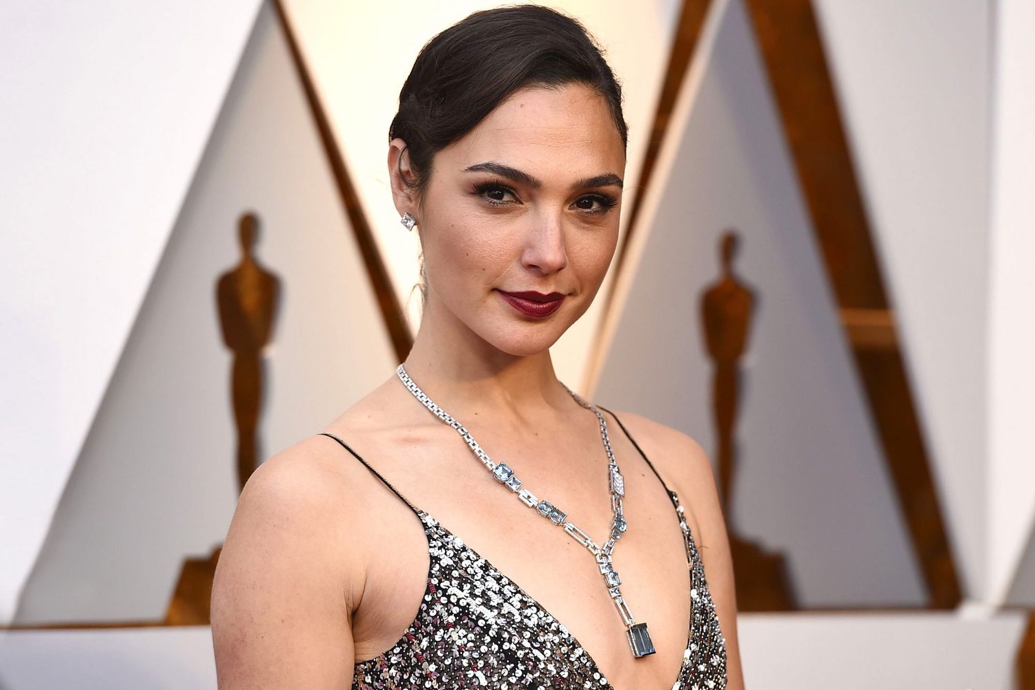 Gal Gadot's Heart-Stopping Blood Clot Experience During Pregnancy