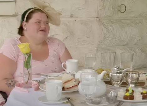 Amy Slaton Prepares For Spooky Halloween Wedding With Low RSVPs | 1000-lb Sisters