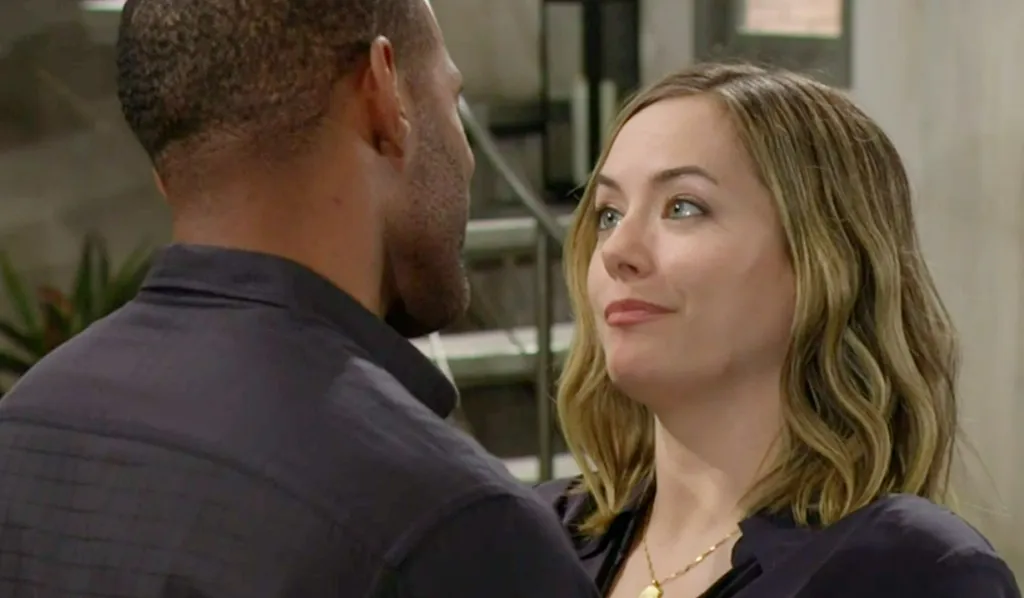 Secret Eavesdropping: Hope Stumbles Upon Steffy and Carter's Hidden Talks!
